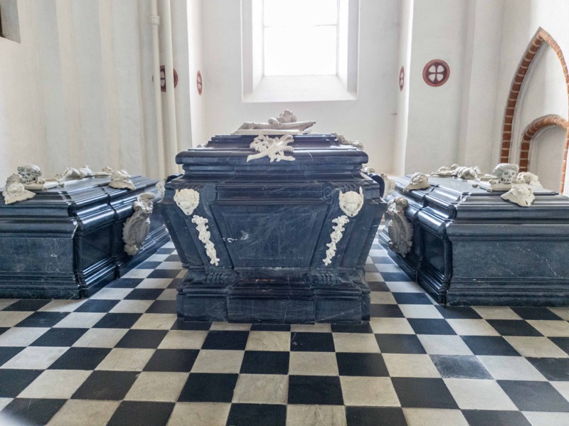 Dronning Anna Sophia Reventlow (1693-1743) sarkofag